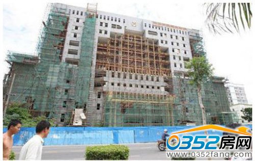 三亞中院斥巨資建成危樓