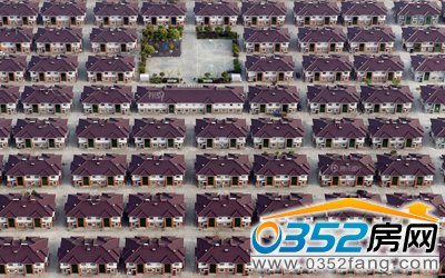 擁擠的“新農村”