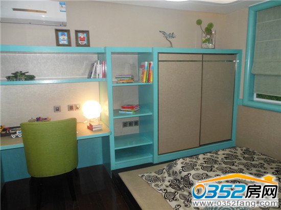 兒童房的設(shè)計功能完善方便兒童素質(zhì)的全面發(fā)展