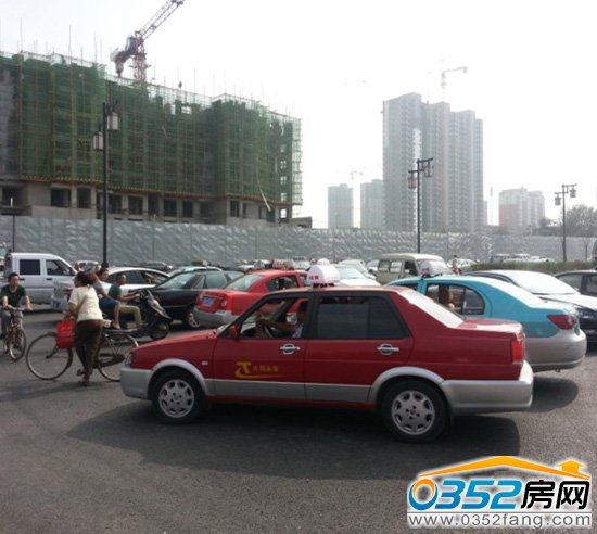 “大同式過馬路”誰之過