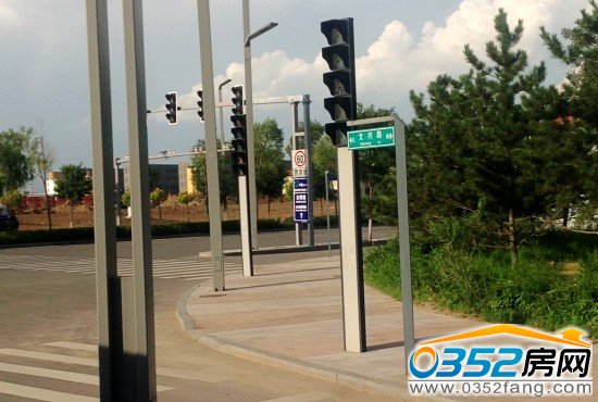 西京街去往太陽宮指示牌