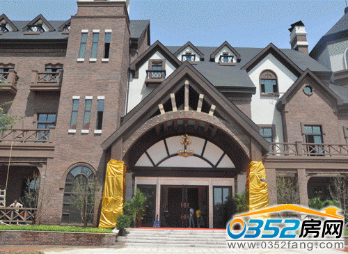 江鴻大社區(qū)英倫風情洋房實景圖