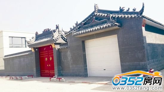 蔬菜大棚被裝潢成別墅樣