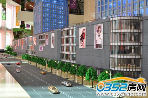 國貿廣場低層商業區沙盤模型