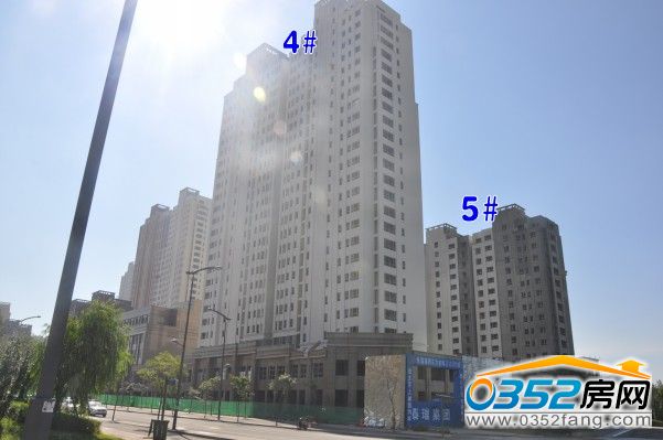 東方名城4號、5號樓實景圖(2014.8.14)