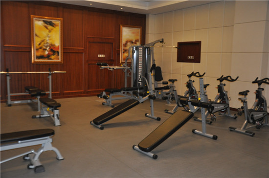 江鴻運(yùn)動(dòng)會(huì)所-健身房