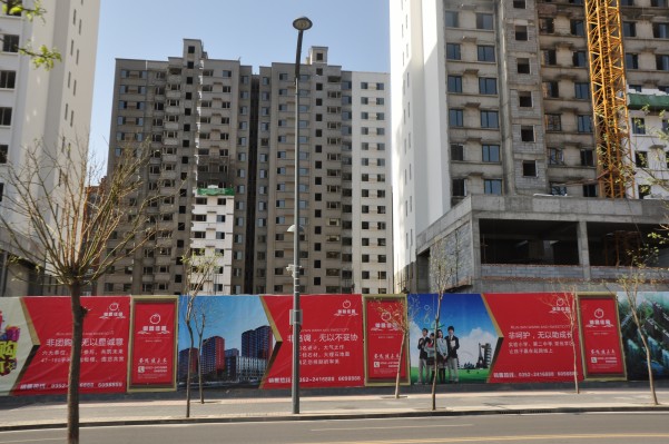 ш@13̖(ho)14̖(ho)ǌ(sh)D2015.4.28