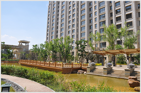 永昌雍錦臺——樓前景致