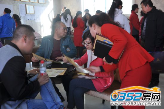 121103045a007bed774417.jpg DSC_0115_編輯.jpg