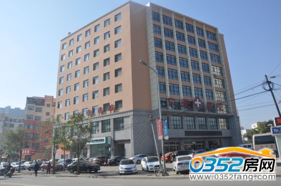 231530011e3cc75dc19809.jpg 醫院.jpg