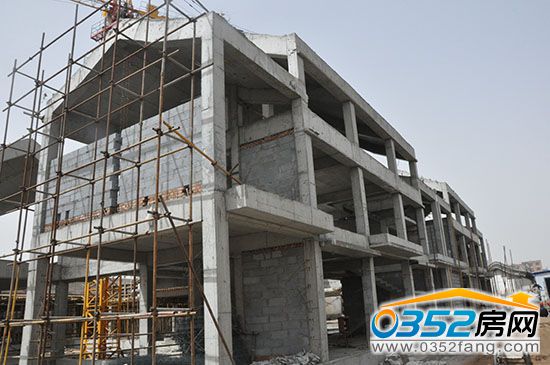 0910300158dfb08b849770.jpg 云路.jpg