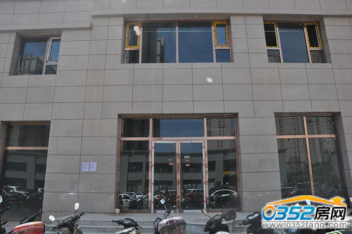 111506074486554e931533.jpg DSC_0034.jpg