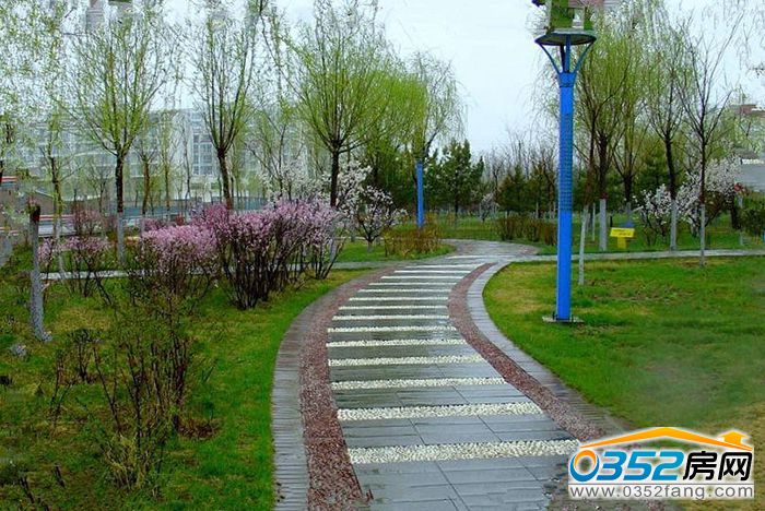 20111821ee267daf688216.jpg 164588.jpg