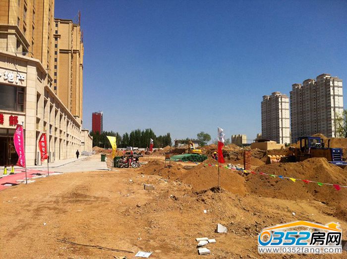 301347288d8160814e2953.jpg 336534400207762140.jpg