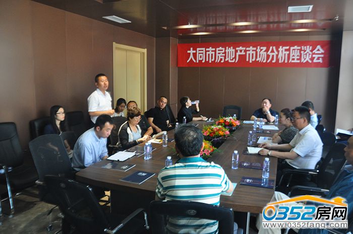 201837380ee21665e00933.jpg 楊總.jpg