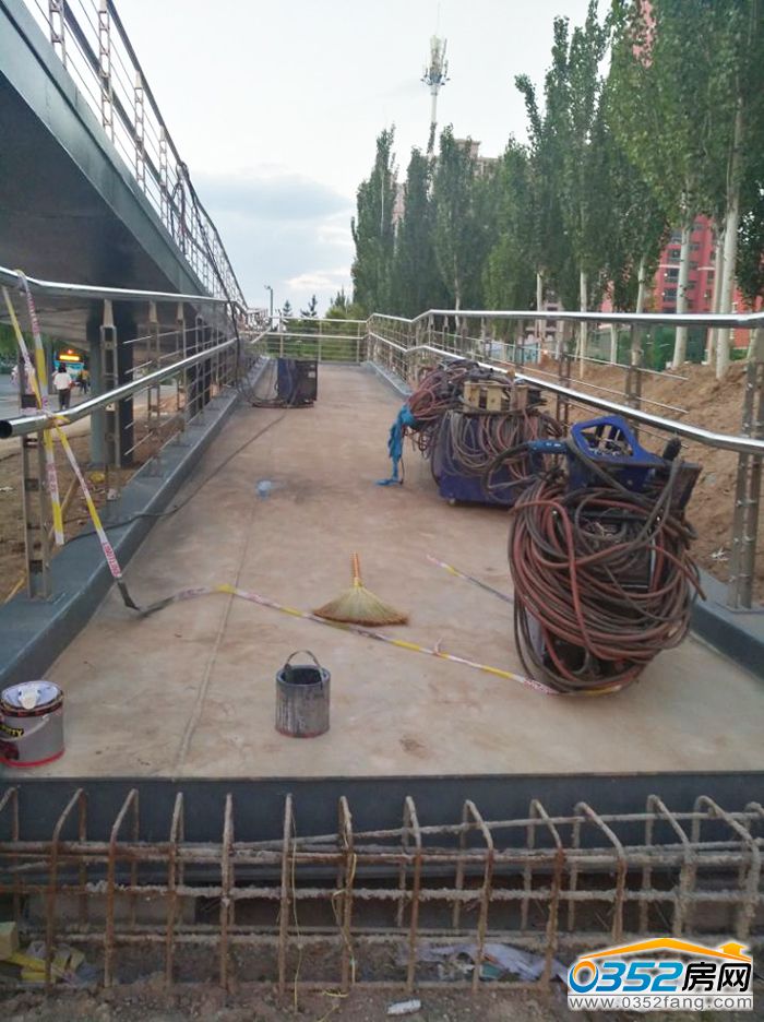 19160418214d66e7f81431.jpg 65DD9B18640C3A8F8B092868334C1508.jpg