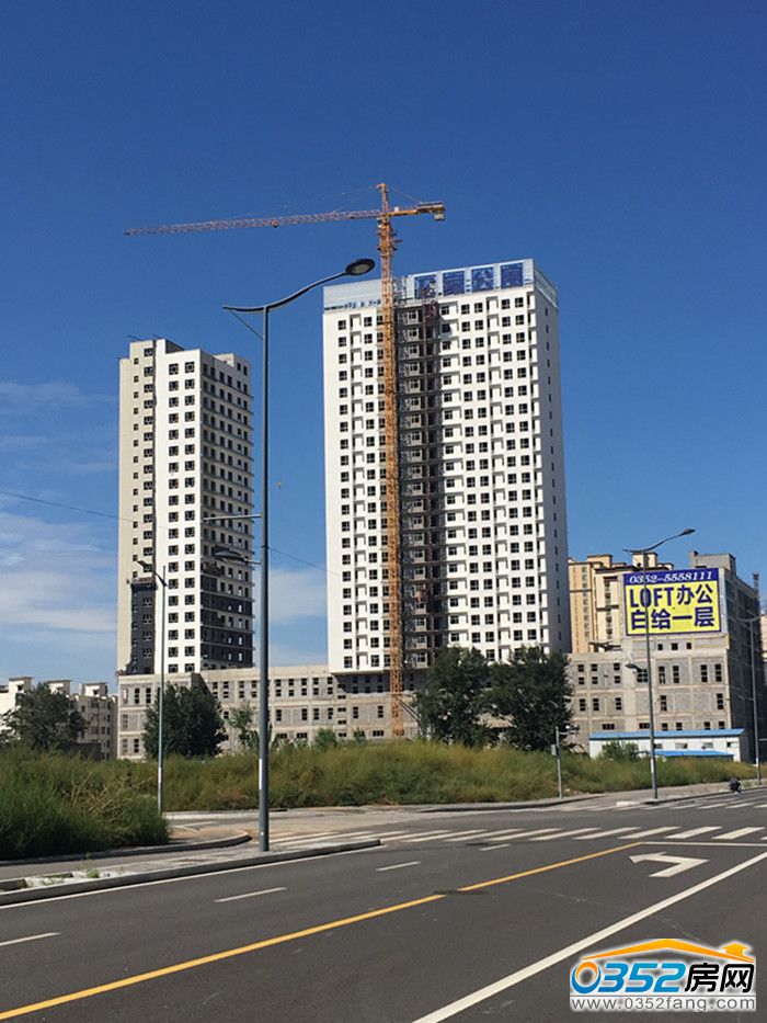 0515435705792743ba1065.jpg 03162525c3542989246660.jpg