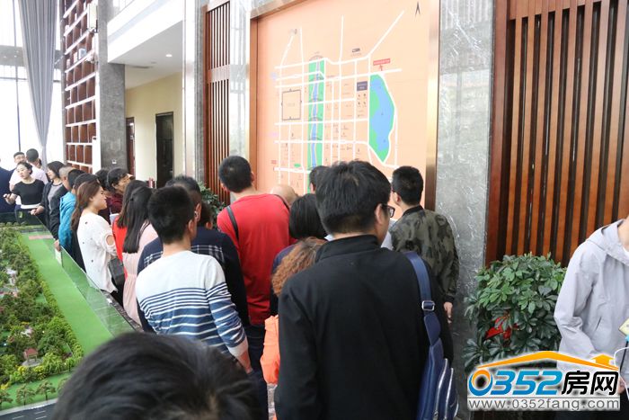 29180119493c1f6d489965.jpg 星際1.JPG