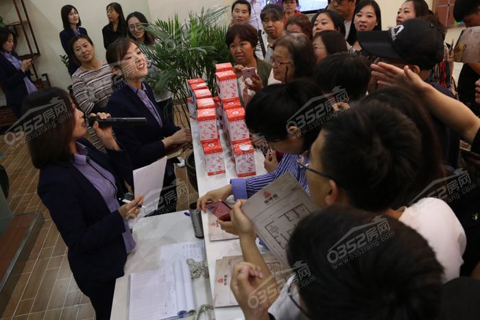 26174356e6a5f03a1d0854.jpg 23.JPG