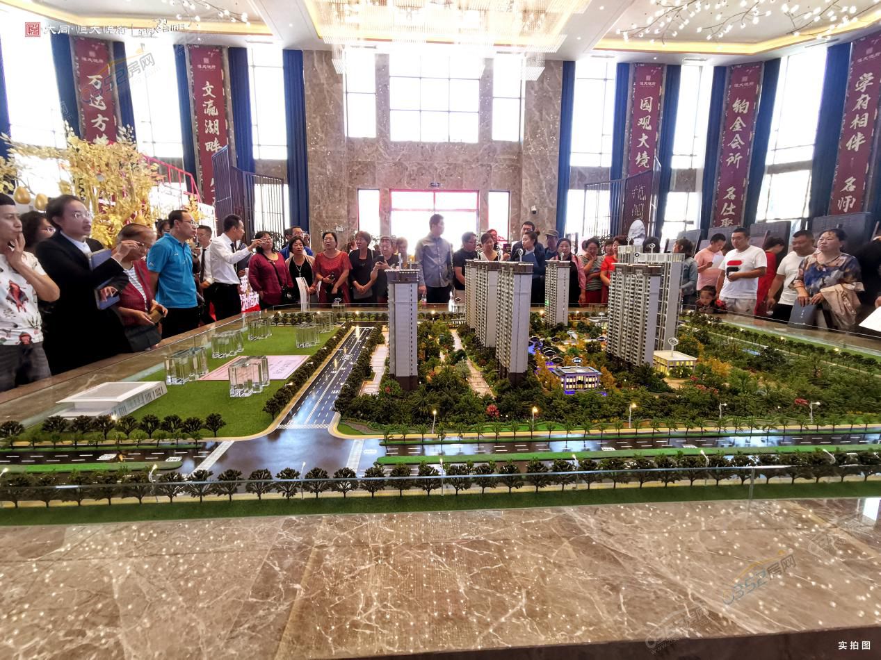 021028413e4a2511c94528.jpg 021028413e4a2511c94528.jpg