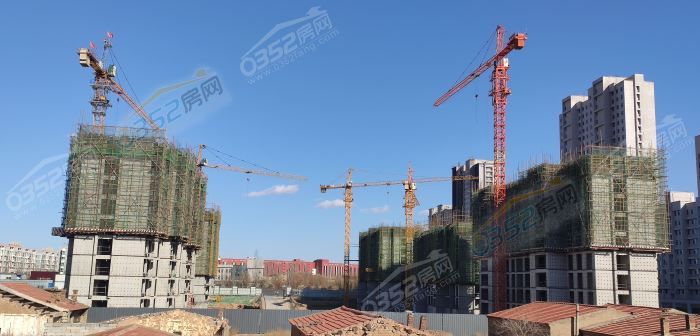 18144711f42423bdd79715.jpg 鏂囧叴棣栧腑.jpg