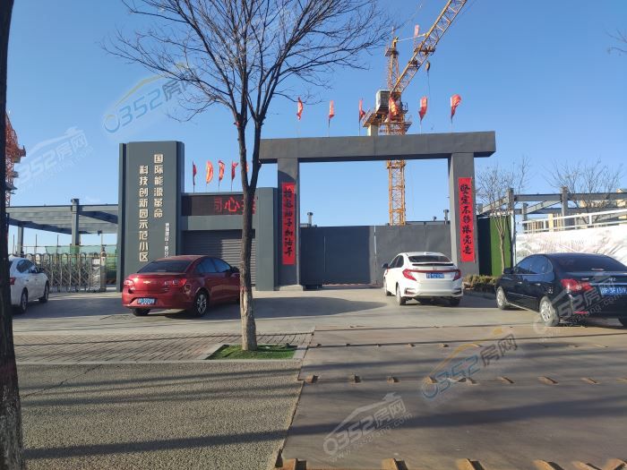 18174752bb96c05fb68509.jpg 鐟炴箹.jpg