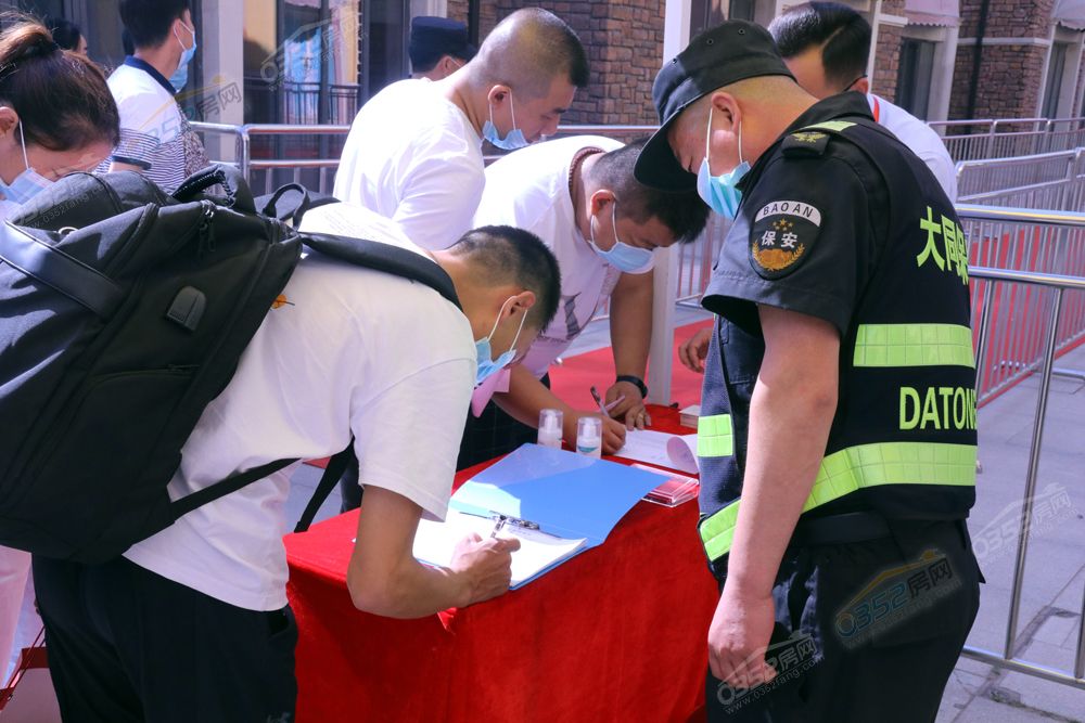 061733597f6314e5d40870.jpg 061733597f6314e5d40870.jpg