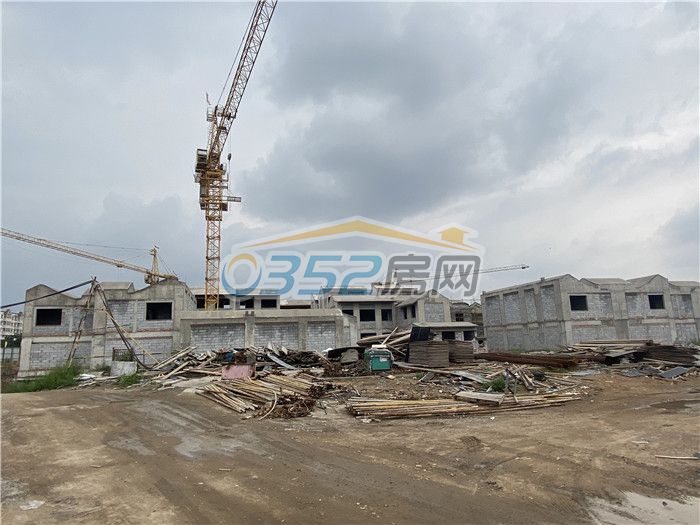 30180357ed9b509d343015.jpg 绱?簯鍗庡煄0.jpg