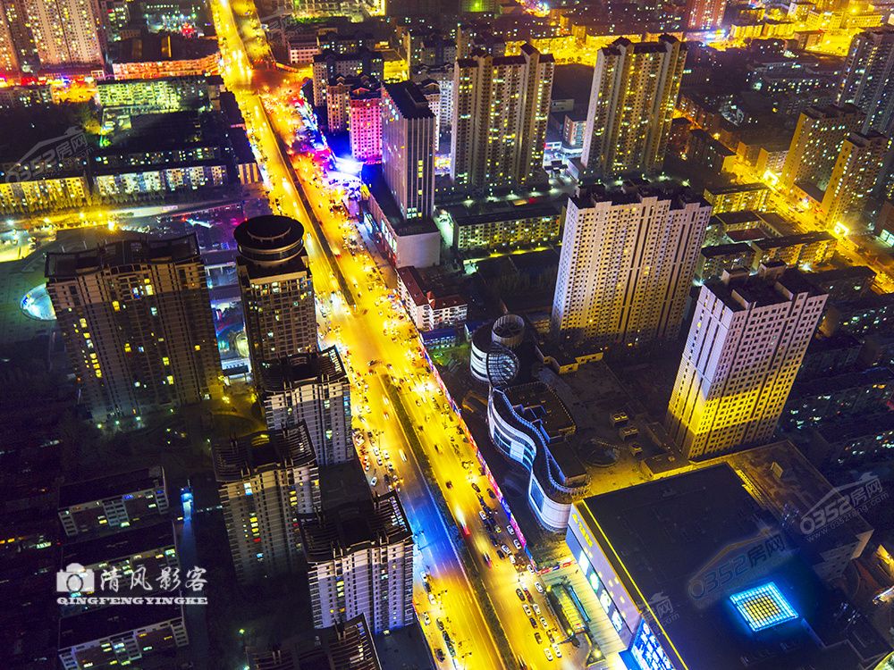 25180914c855dc426d7196.jpg 百盛航拍.jpg