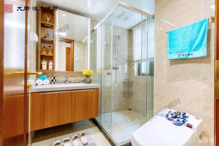 0115154619112a34a73784.jpg 88.jpg