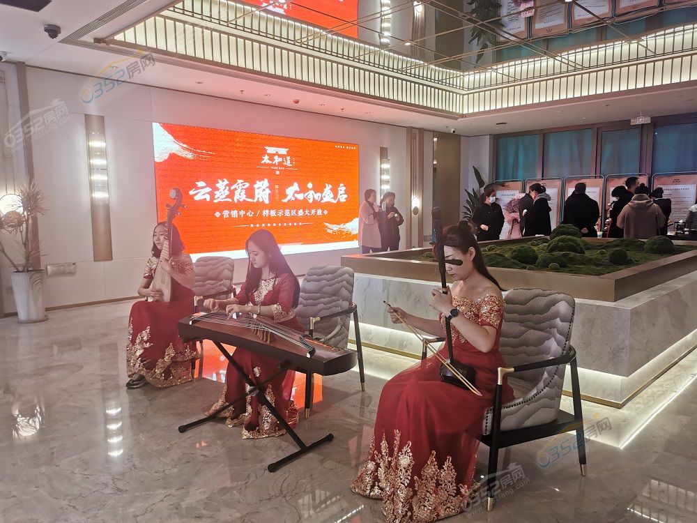 d5696a602a76a0f8bc88d12f738cec0.jpg d5696a602a76a0f8bc88d12f738cec0.jpg