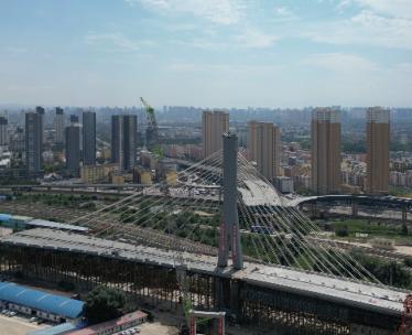 ƽӿF·߼M(jn)չ Εrͨ܇